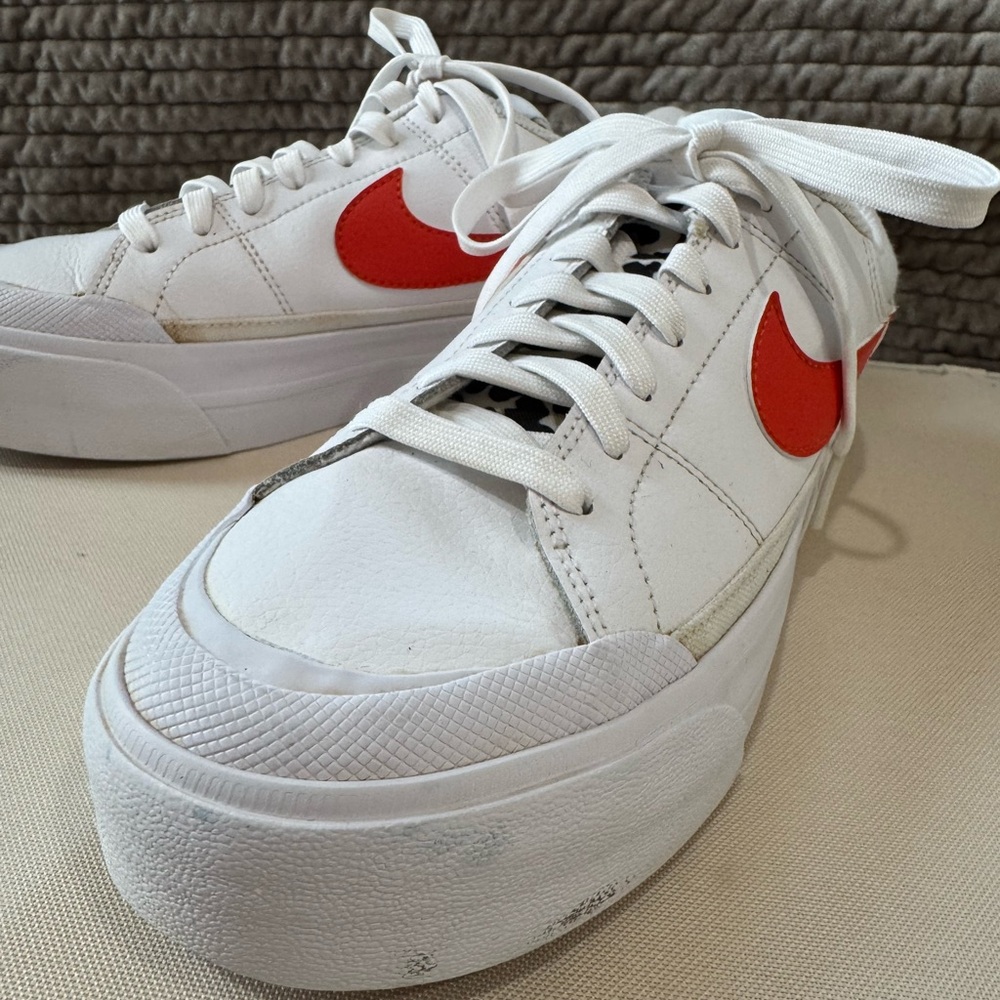 Nike Women's Court Legacy Lift White and Orange Leopard Platform Sneakers size 8 - Picture 3 of 14